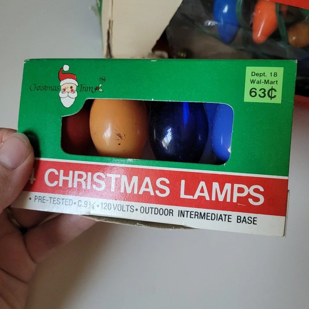 Renown Christmas Trim Tree Lights Set C9 1/4 Multi Color Vintage Holiday Decor